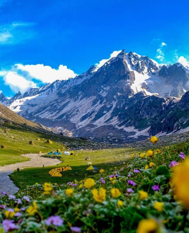 hampta pass trek
