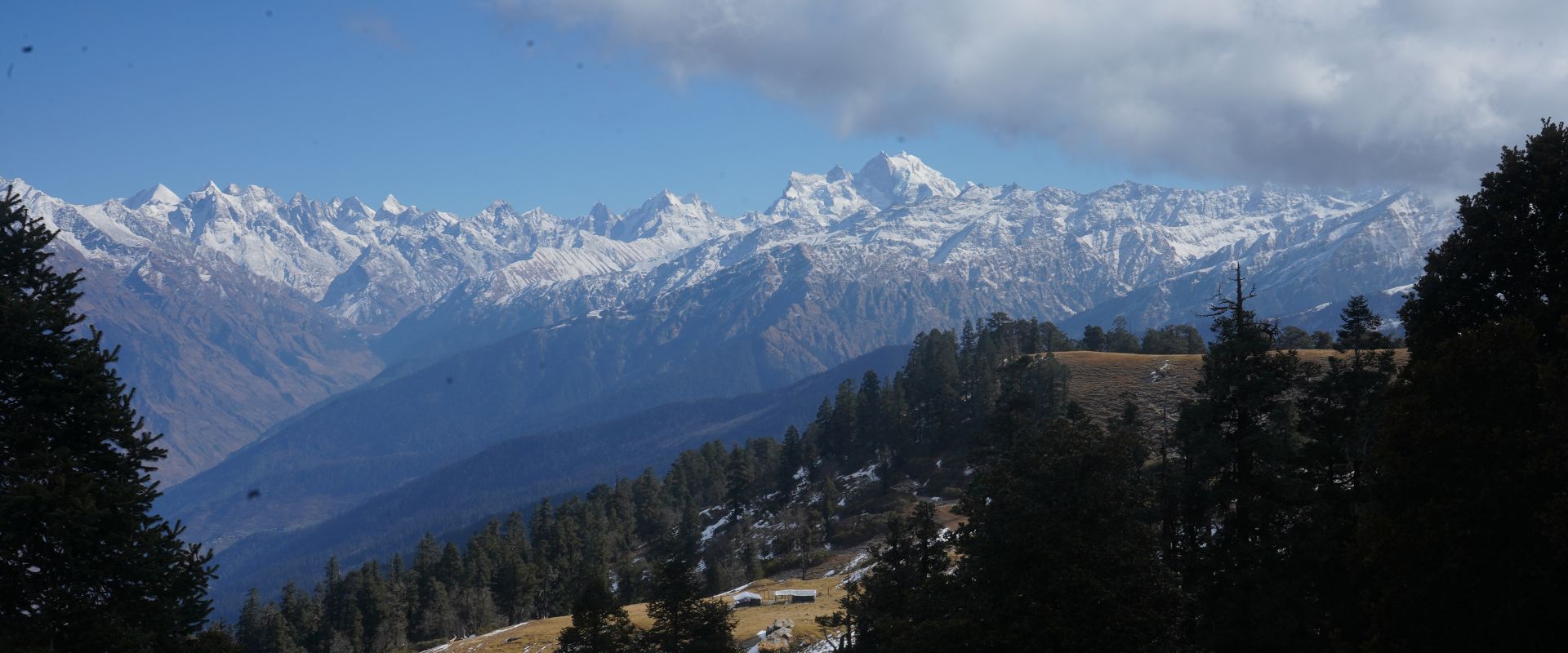 kedarkantha trek in uttarakhand
